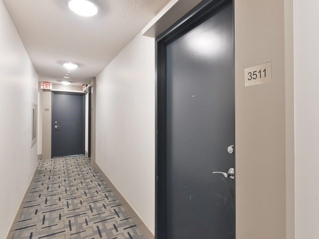 81 Navy Wharf Court #3511