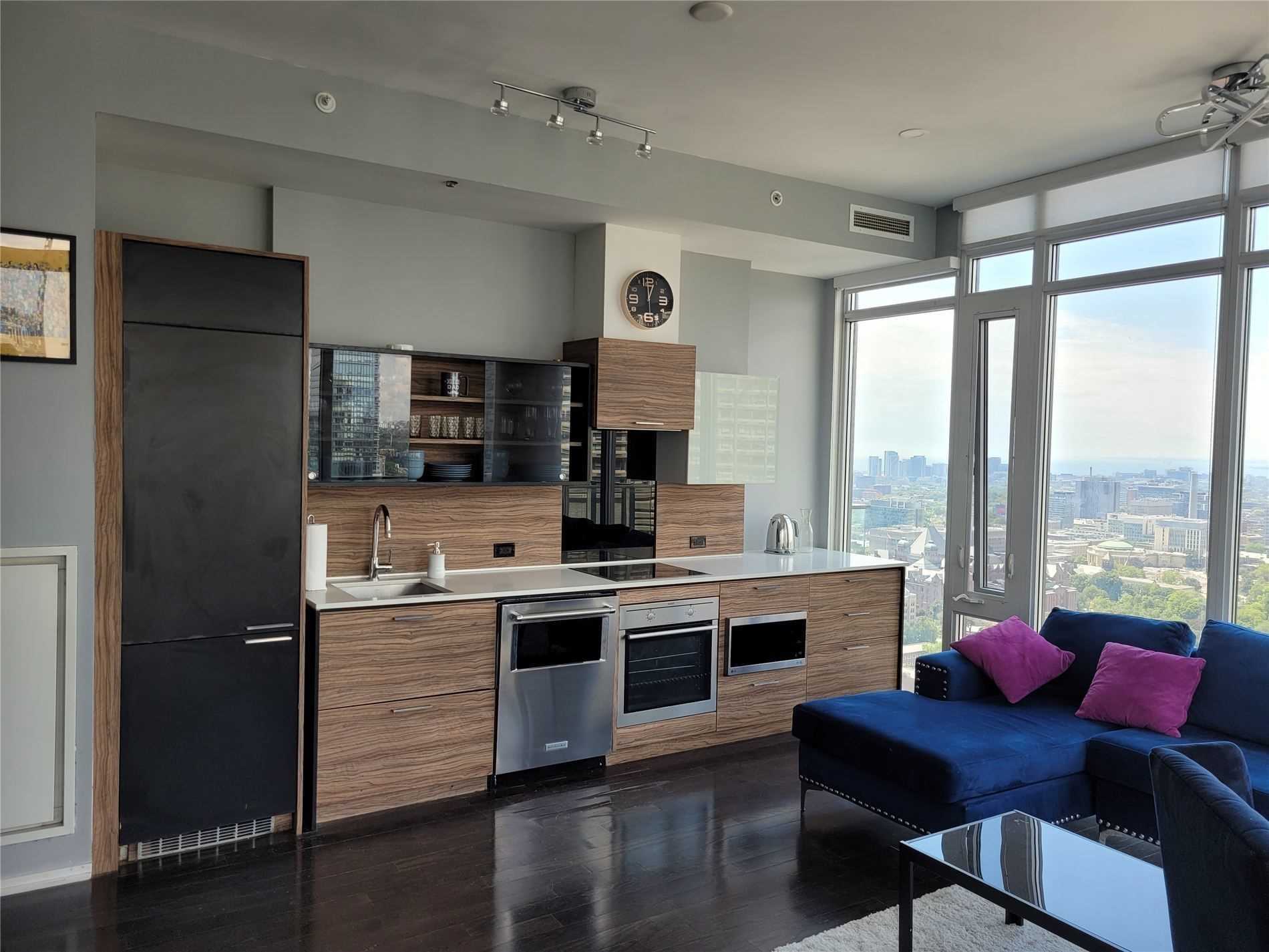 75 St Nicholas St, #3506