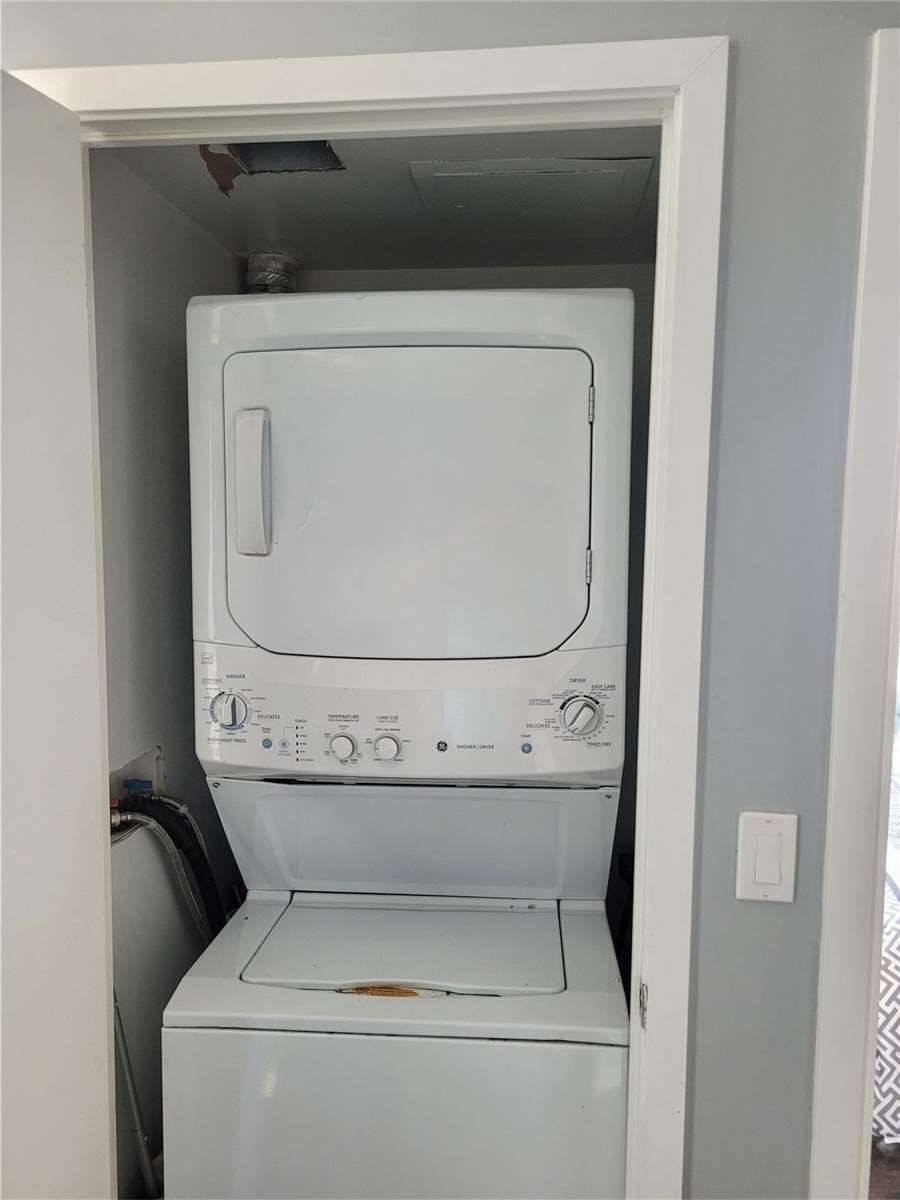 75 St Nicholas St, #3506