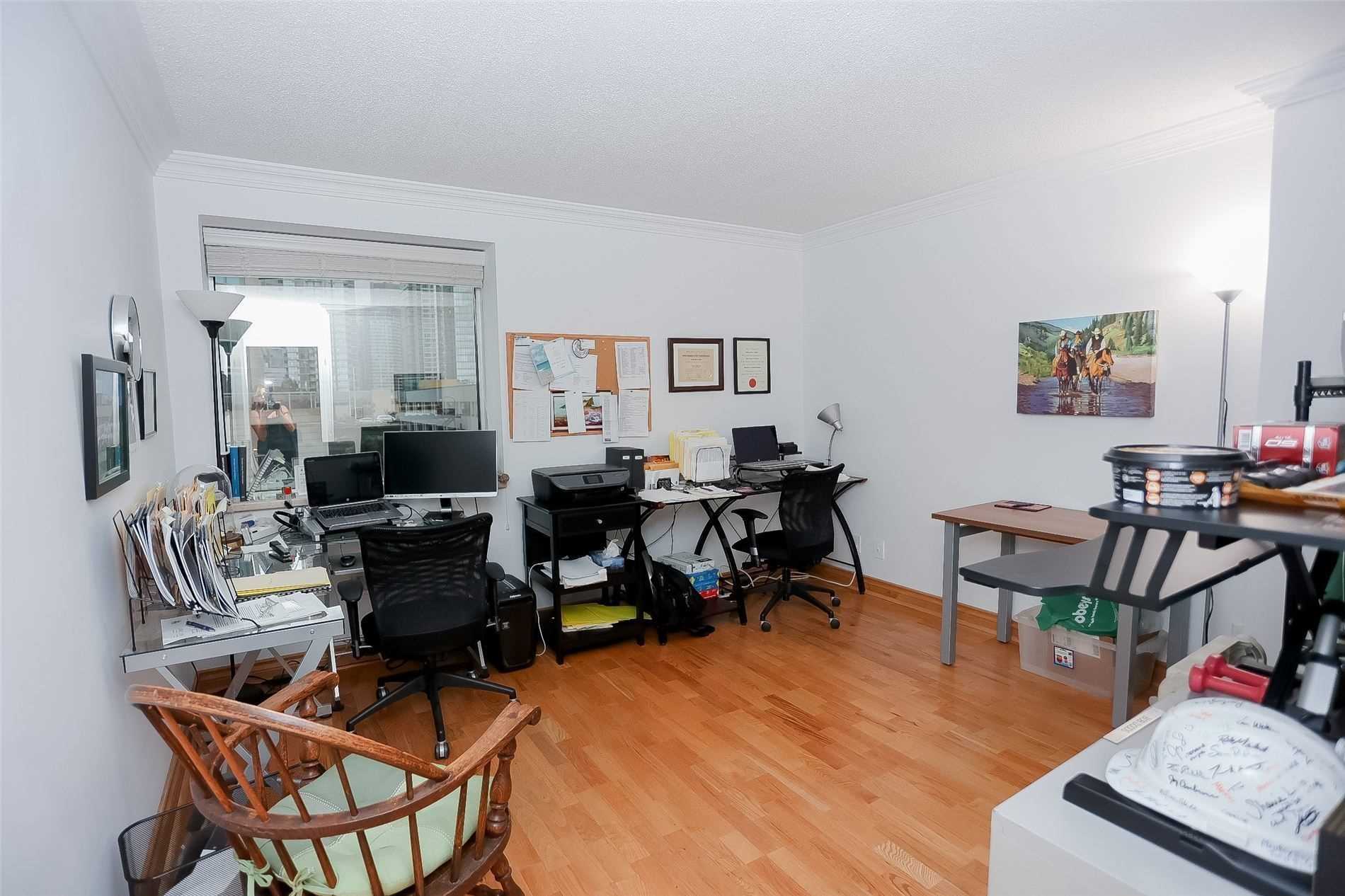 401 Queens Quay W, #512