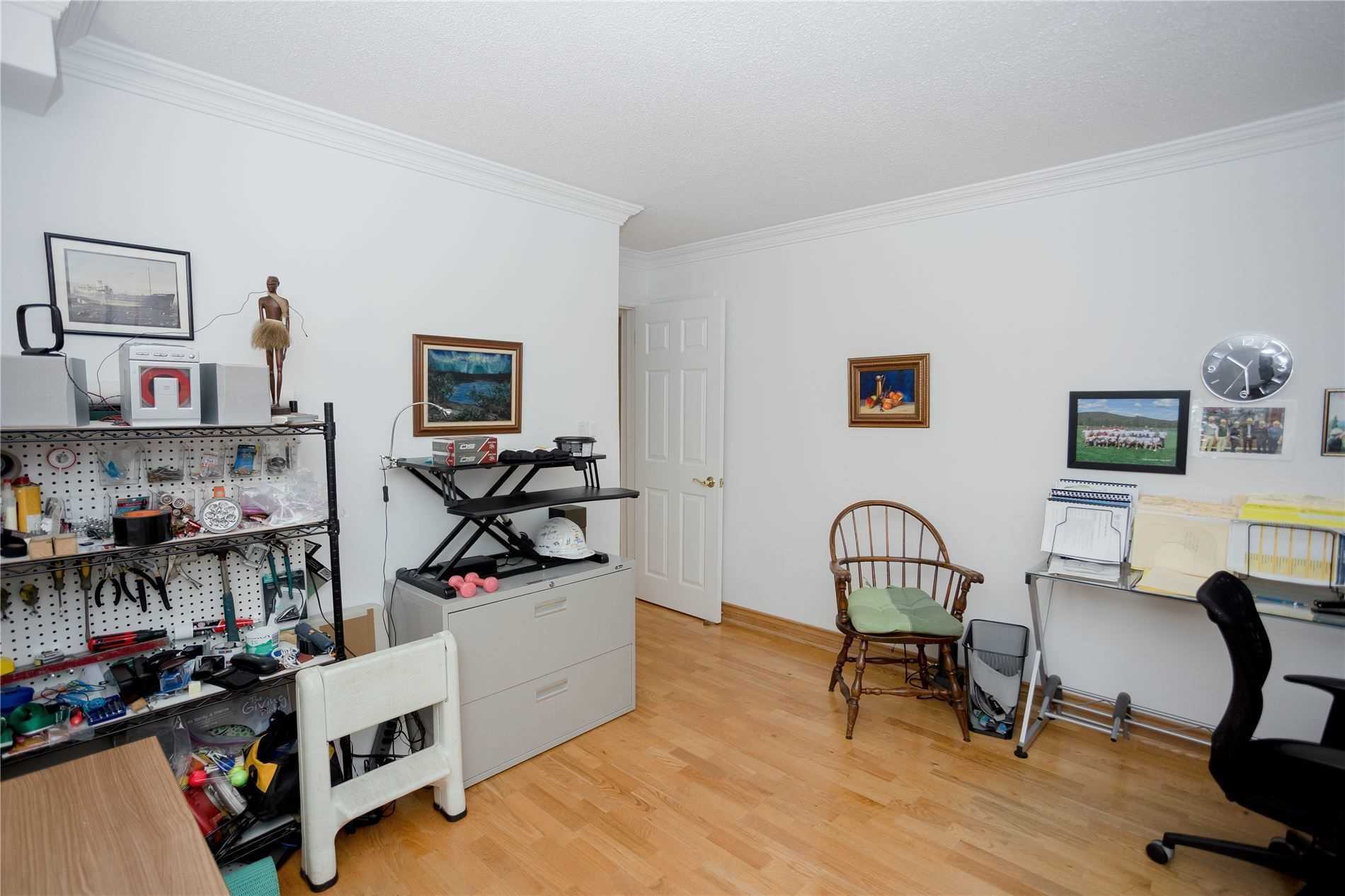 401 Queens Quay W, #512