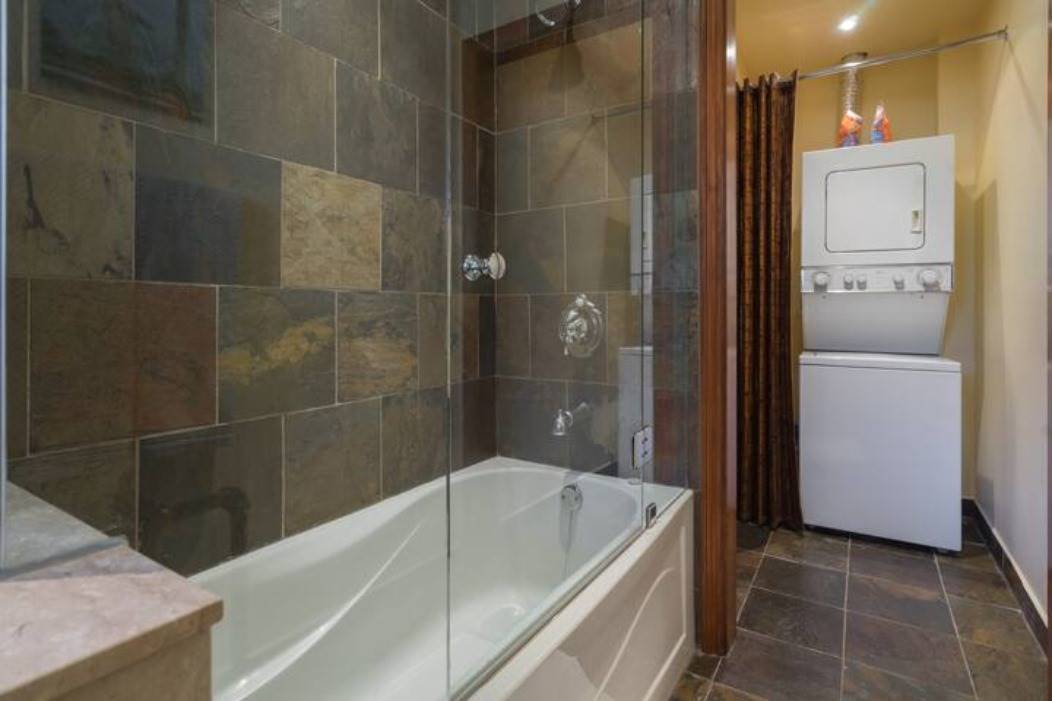 510 Jarvis Street, #4