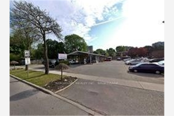 58 Three Valleys Dr, Toronto