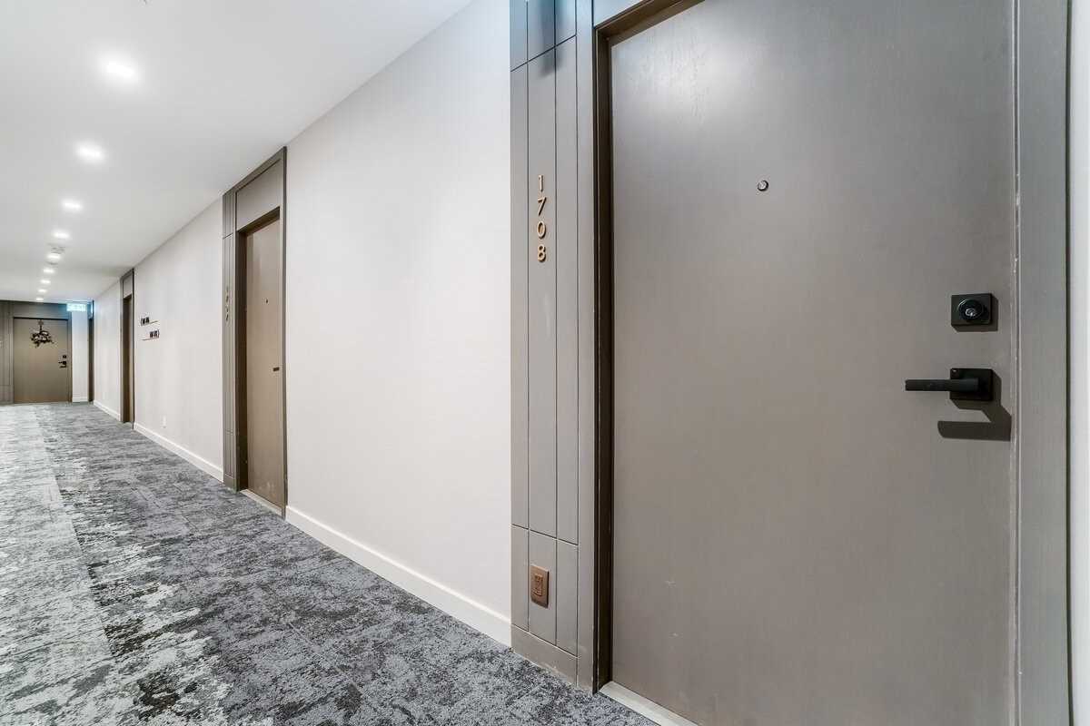15 Holmes Avenue, #1708