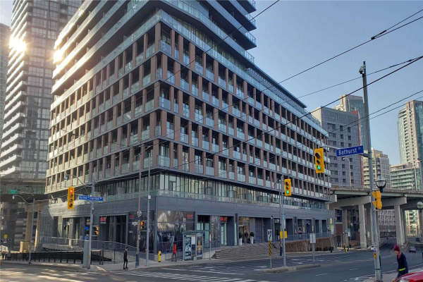 171 Fort York Blvd, Toronto