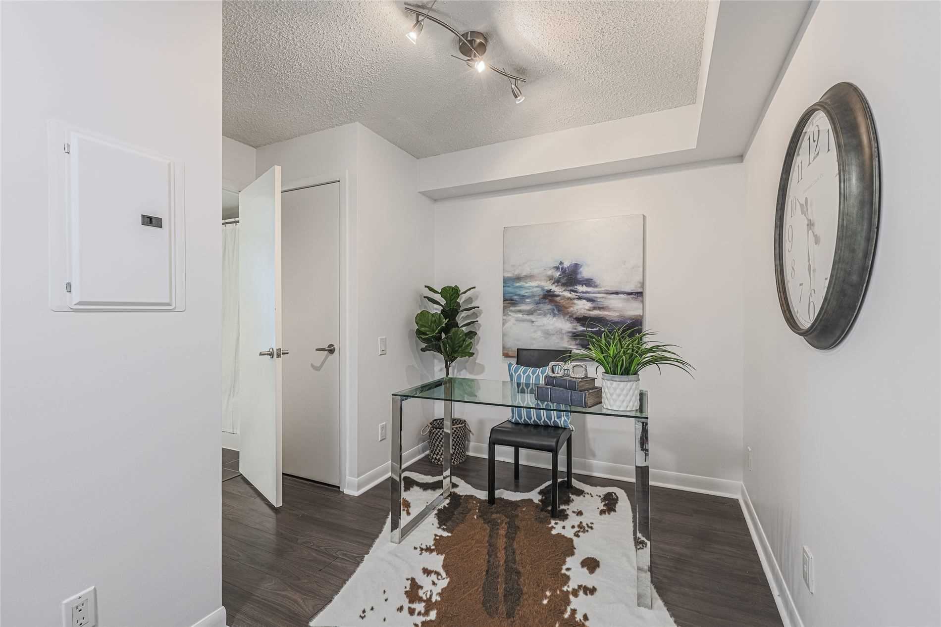 525 Wilson Ave, #450