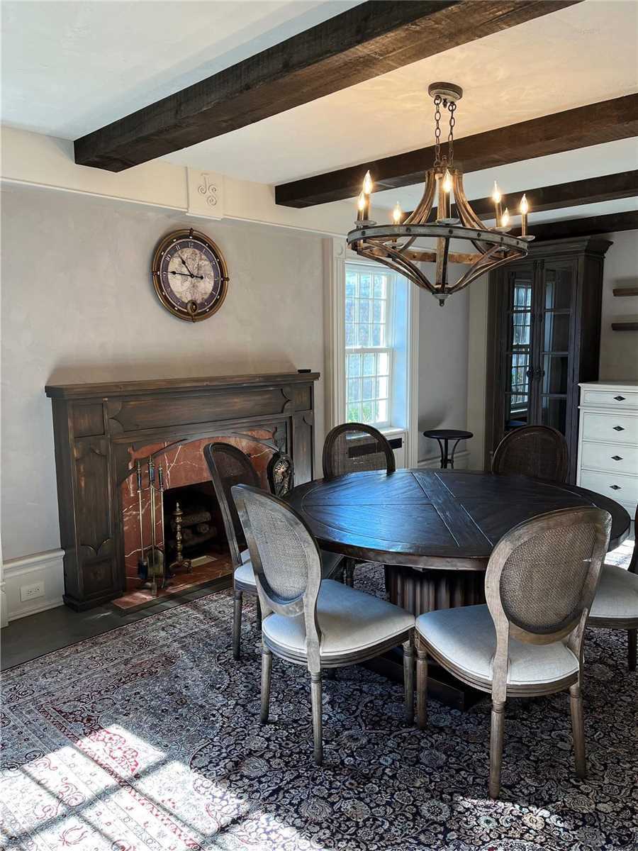 Listing C5869340 - Large Photo # 7