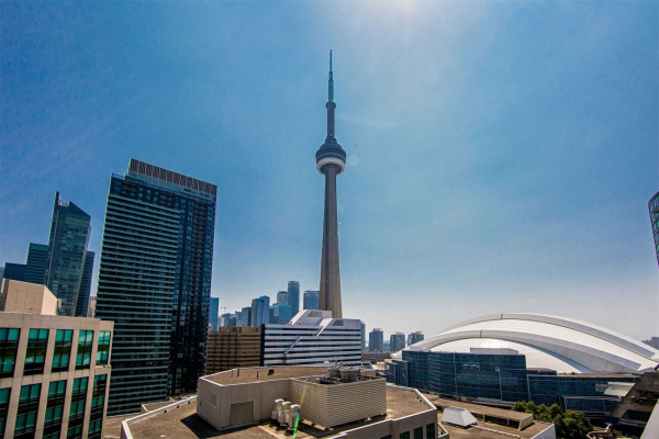 20 Blue Jays Way, Toronto