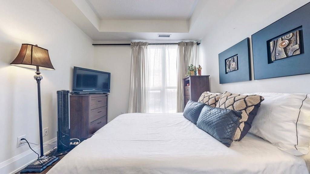 120 Harrison Garden Boulevard, #1008
