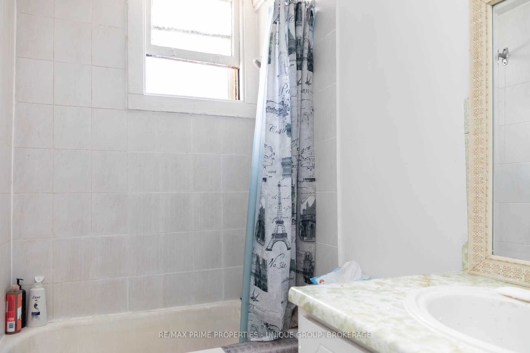 Listing C5870759 - Large Photo # 33