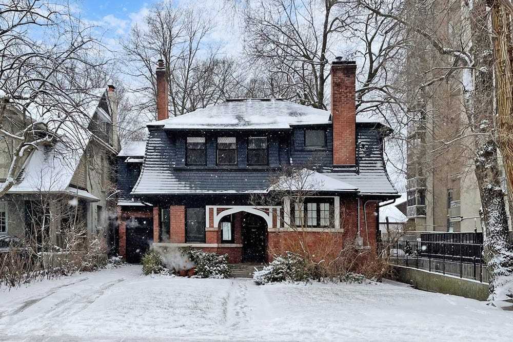 147 Farnham Avenue