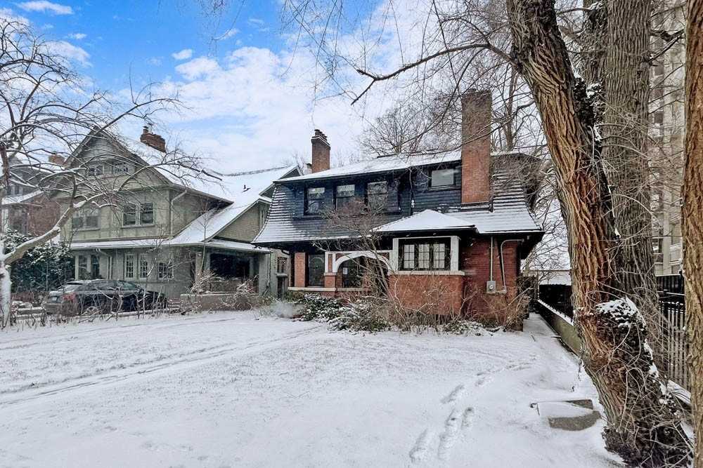 147 Farnham Avenue