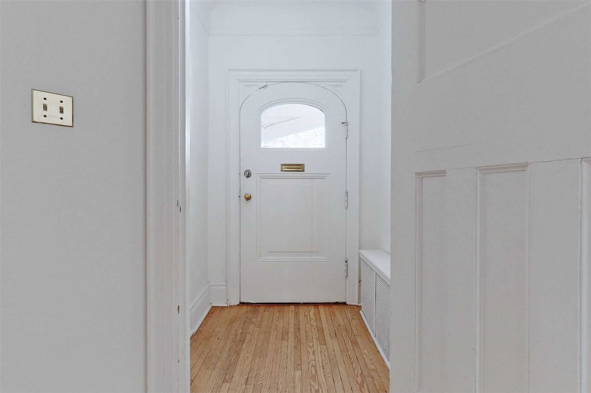 147 Farnham Avenue