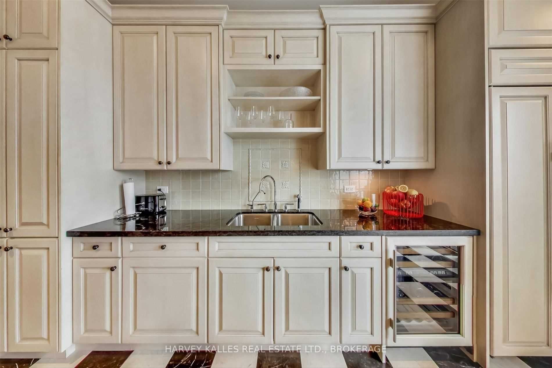 Listing C5872822 - Large Photo # 11