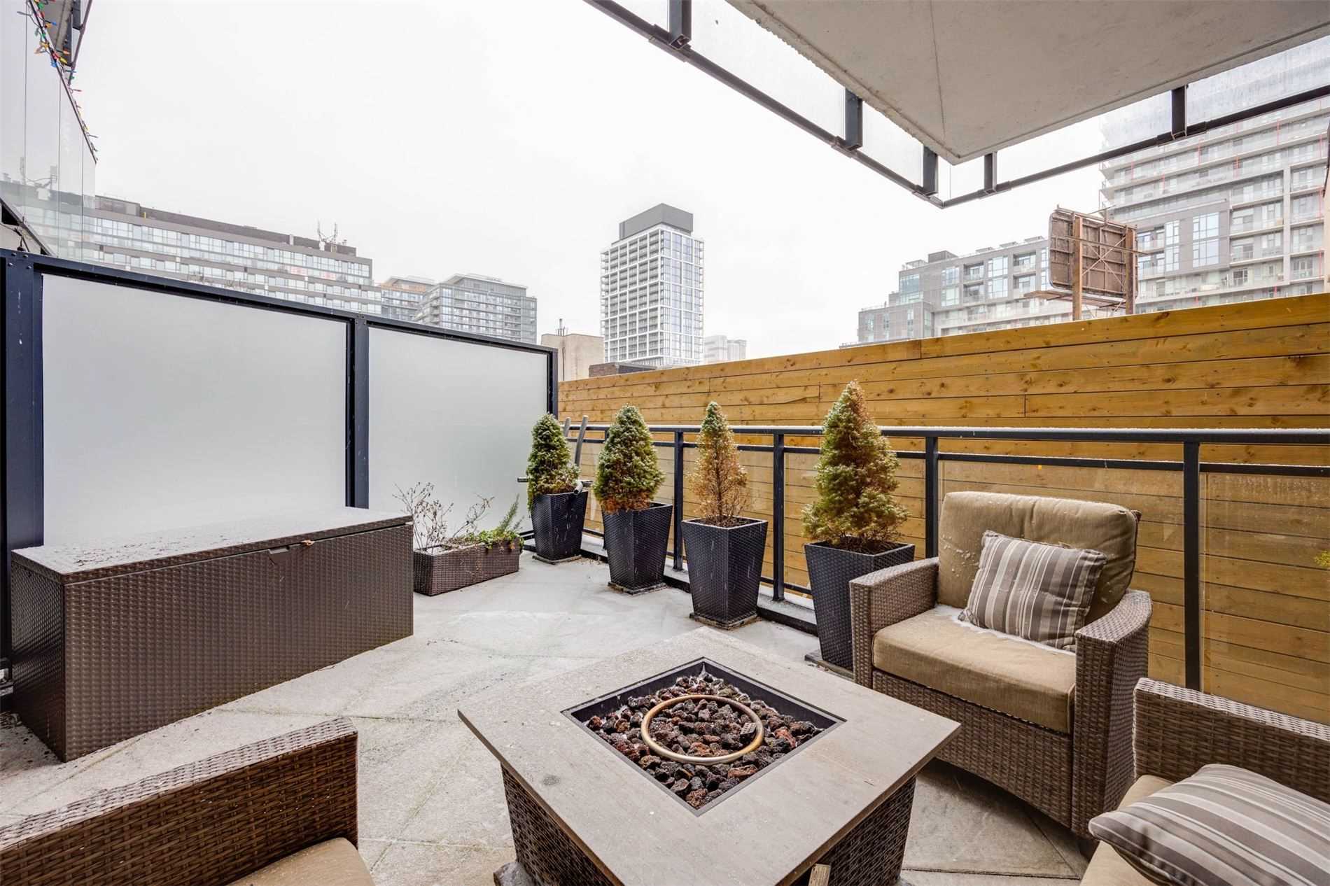 318 King Street E #202