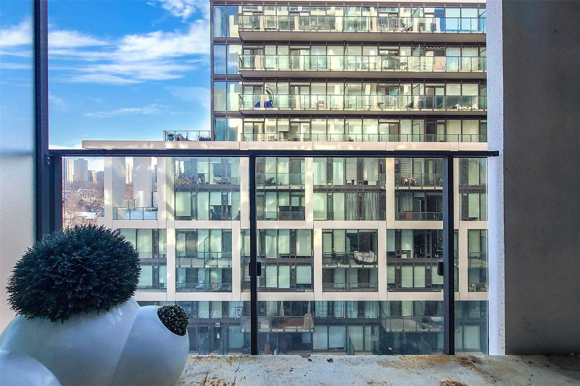 5 Soudan Ave, #1103