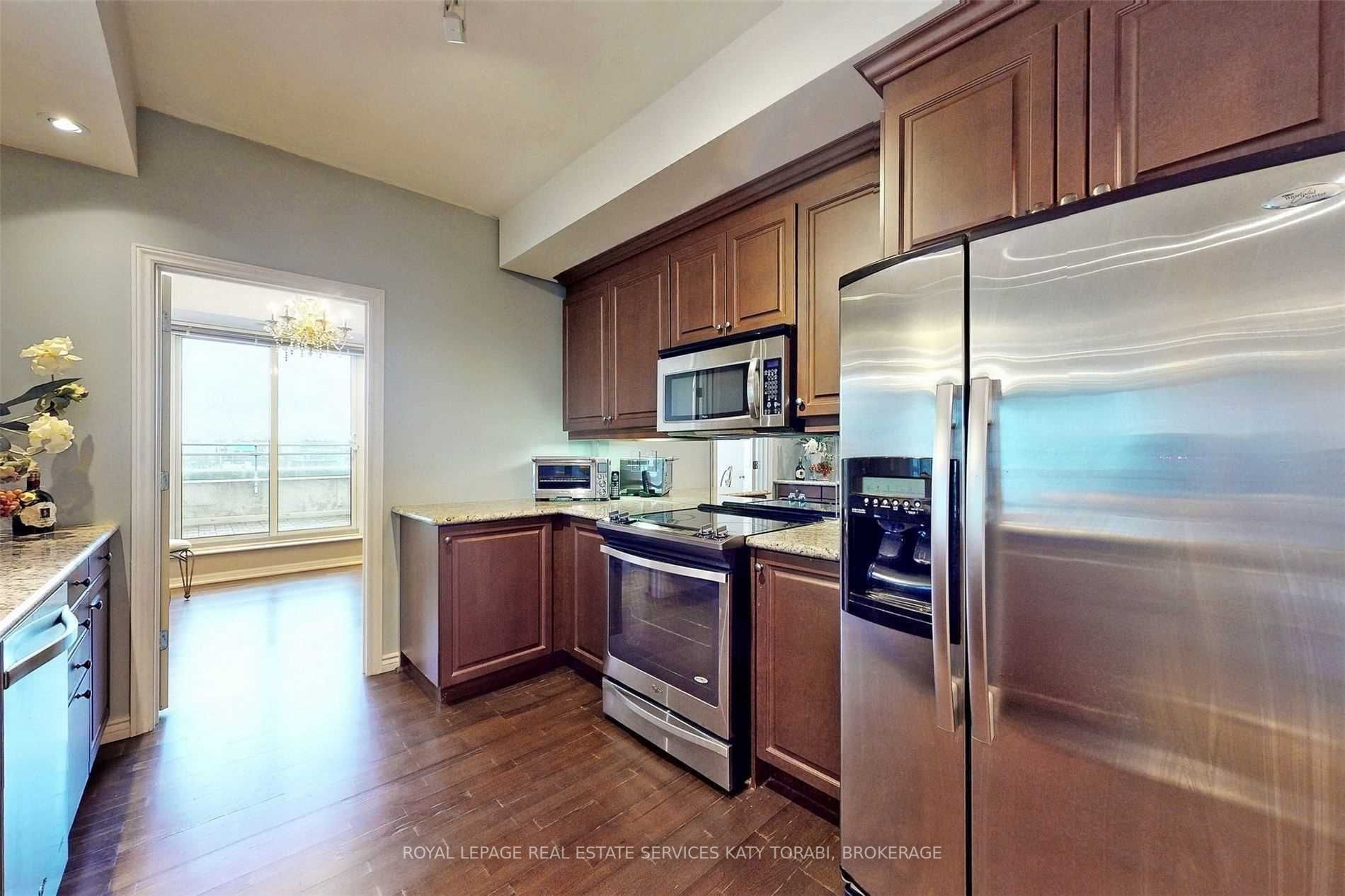 Listing C5873513 - Large Photo # 8