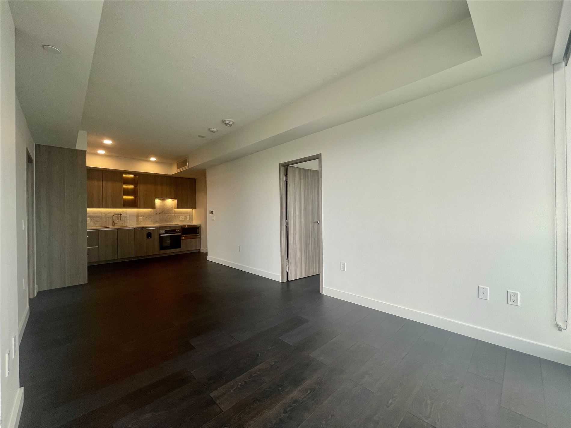 85 Mcmahon Dr, #1809