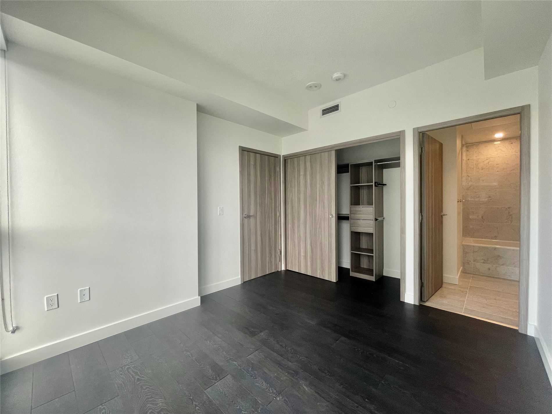 85 Mcmahon Dr, #1809