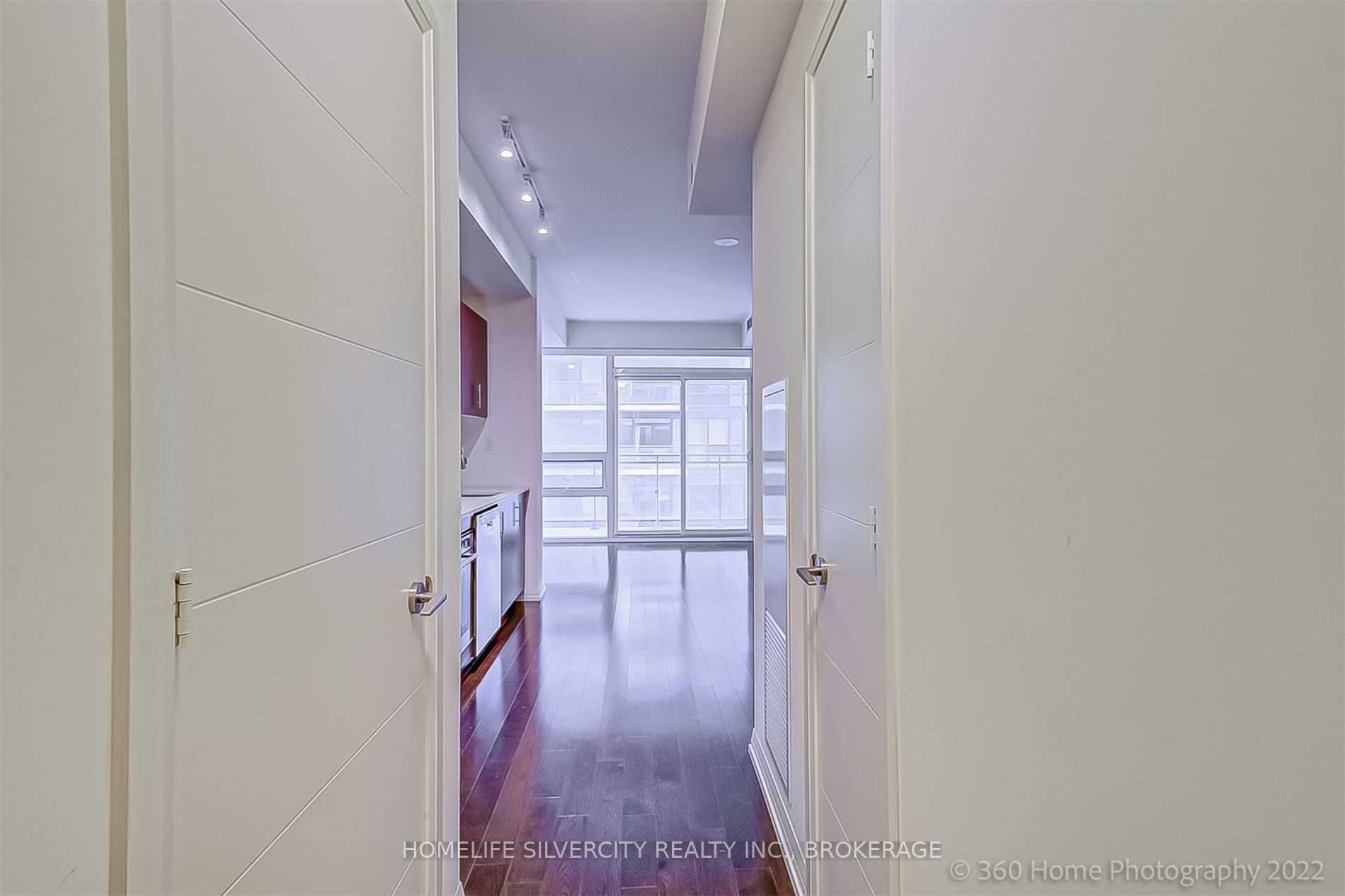 Listing C5874305 - Large Photo # 25