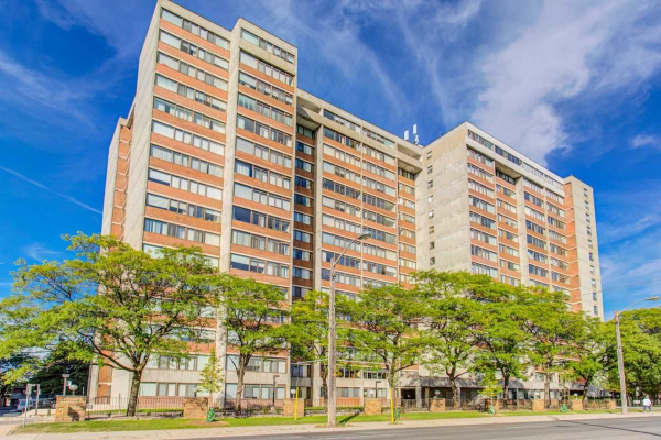 3000 Bathurst St St, Toronto