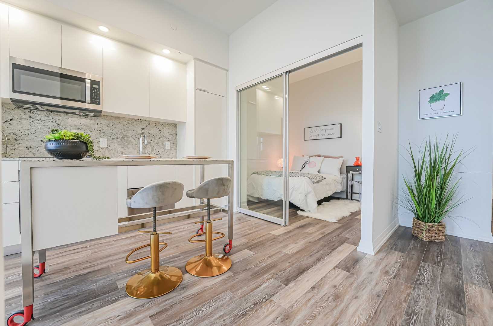 75 Canterbury Pl, #1817