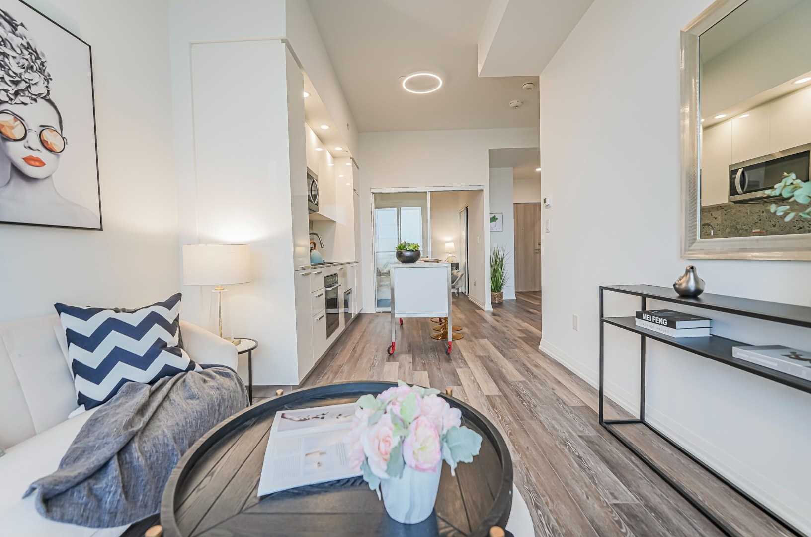 75 Canterbury Pl, #1817