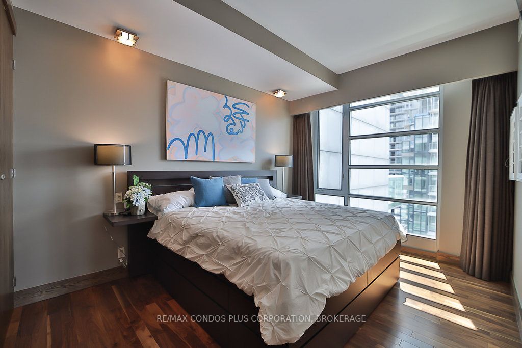 Listing C5875396 - Large Photo # 17