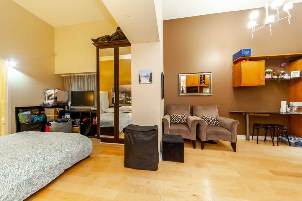 Listing C5875726 - Large Photo # 5