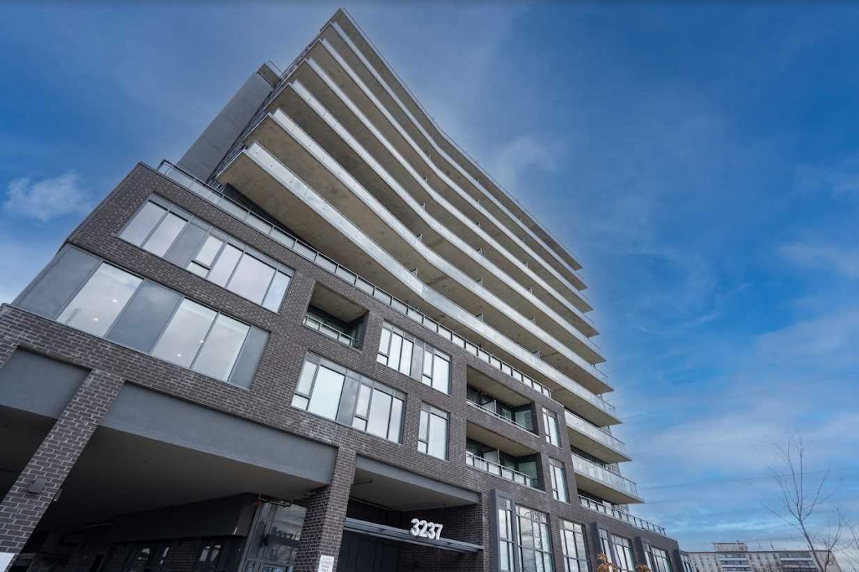 3237 Bayview Ave, #1301