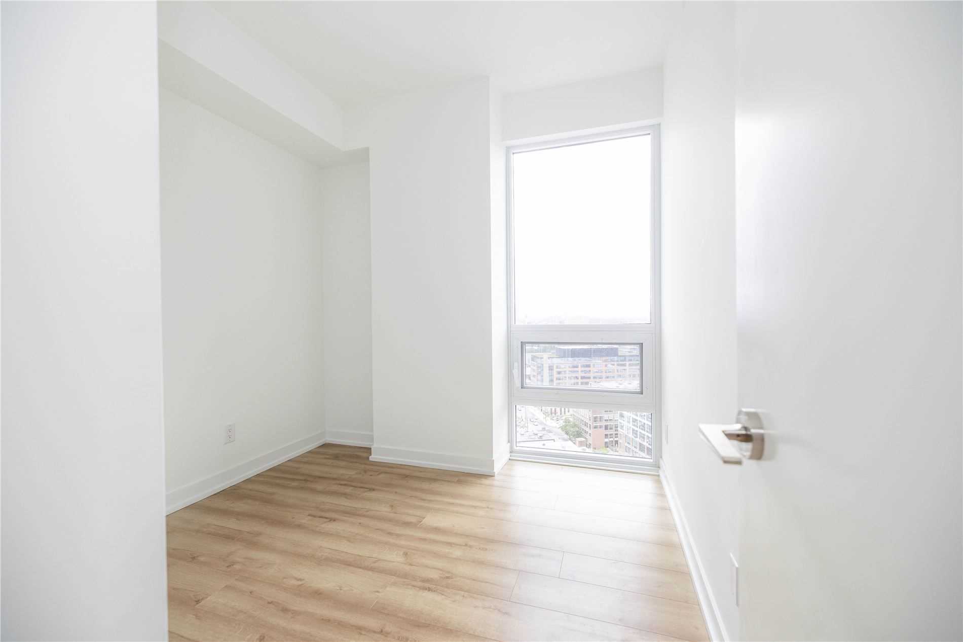 135 East Liberty St, #1905