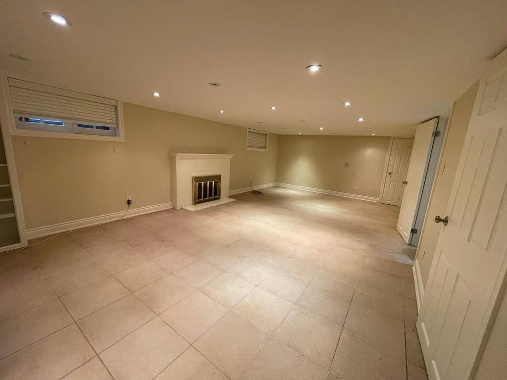 16 Elderwood Drive