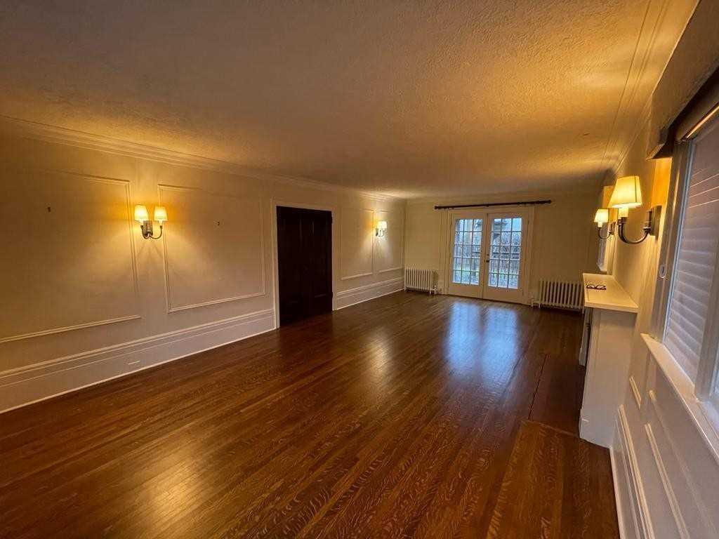16 Elderwood Drive