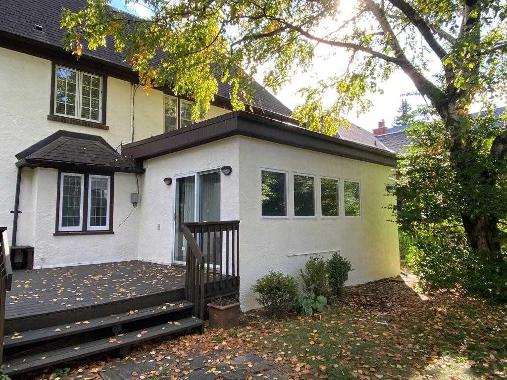16 Elderwood Drive
