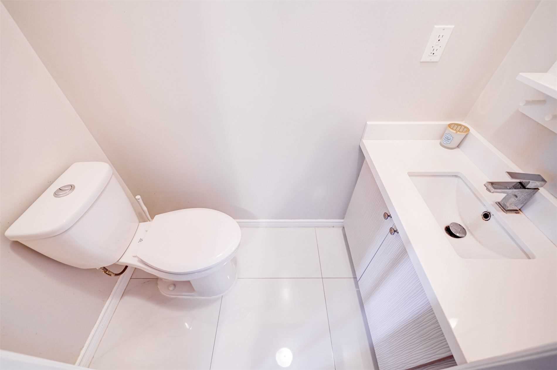 Listing C5877840 - Large Photo # 10