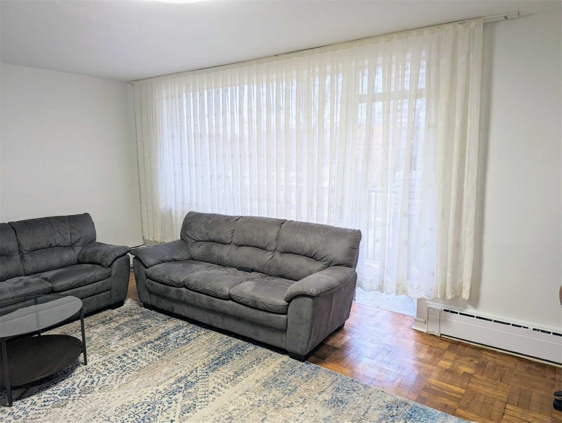 53 Neptune Dr, #106