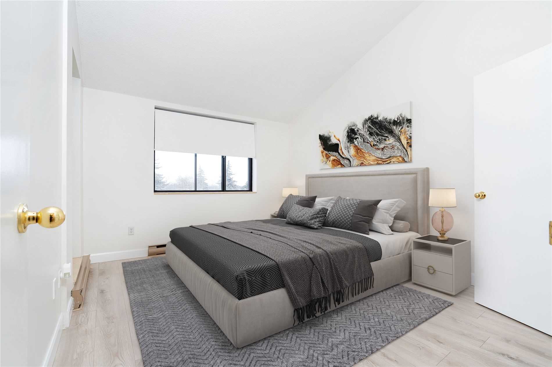 Listing C5877999 - Large Photo # 19