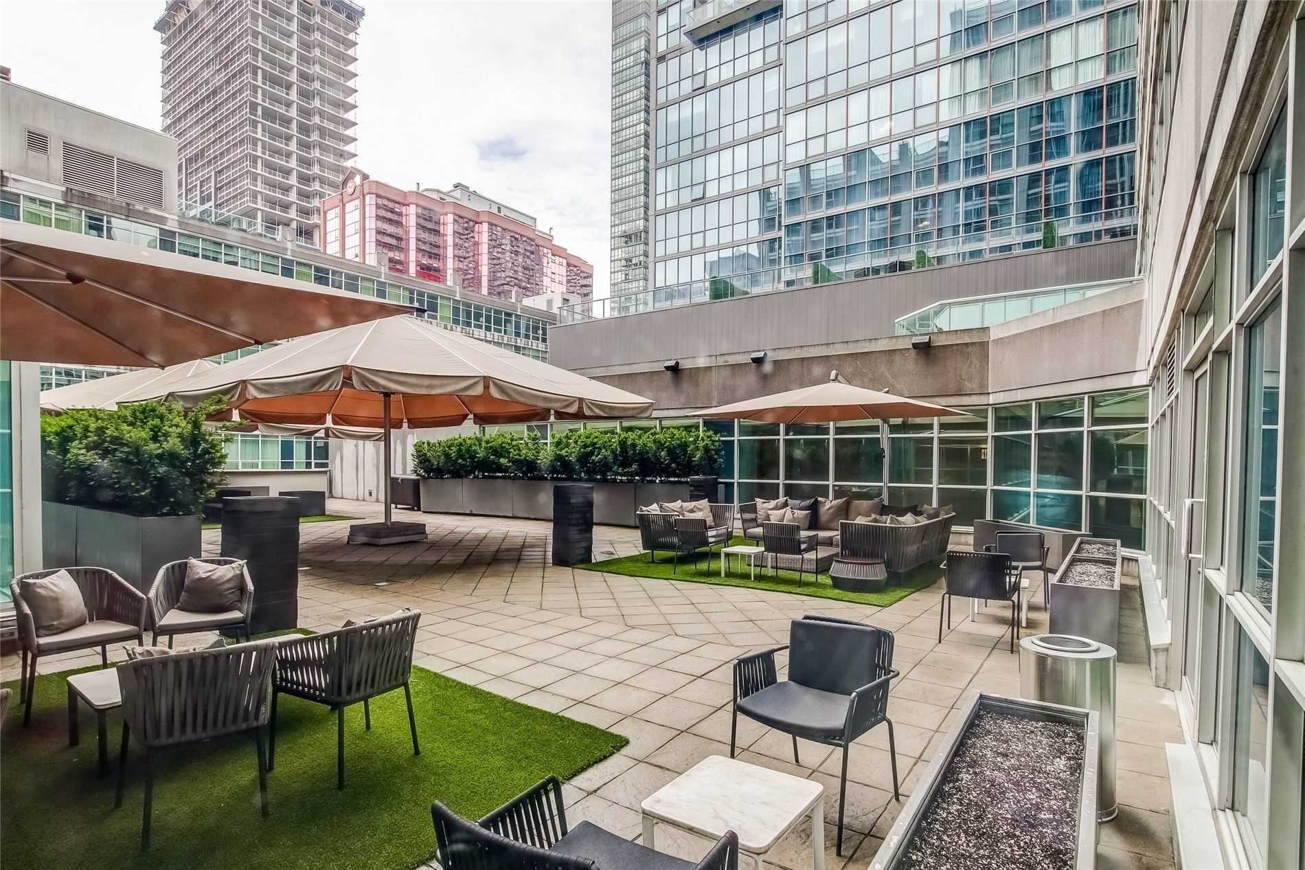 36 Blue Jays Way, #Lph1305