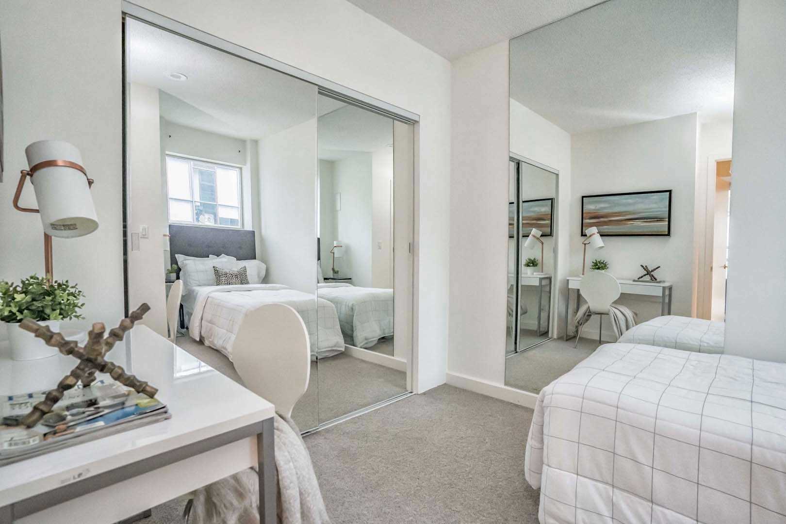 36 Blue Jays Way, #Lph1305