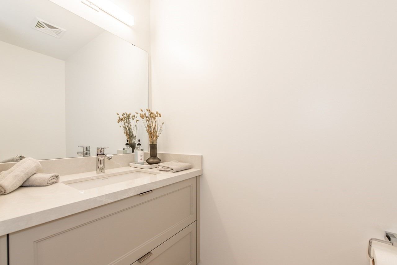 Listing C5878635 - Large Photo # 23