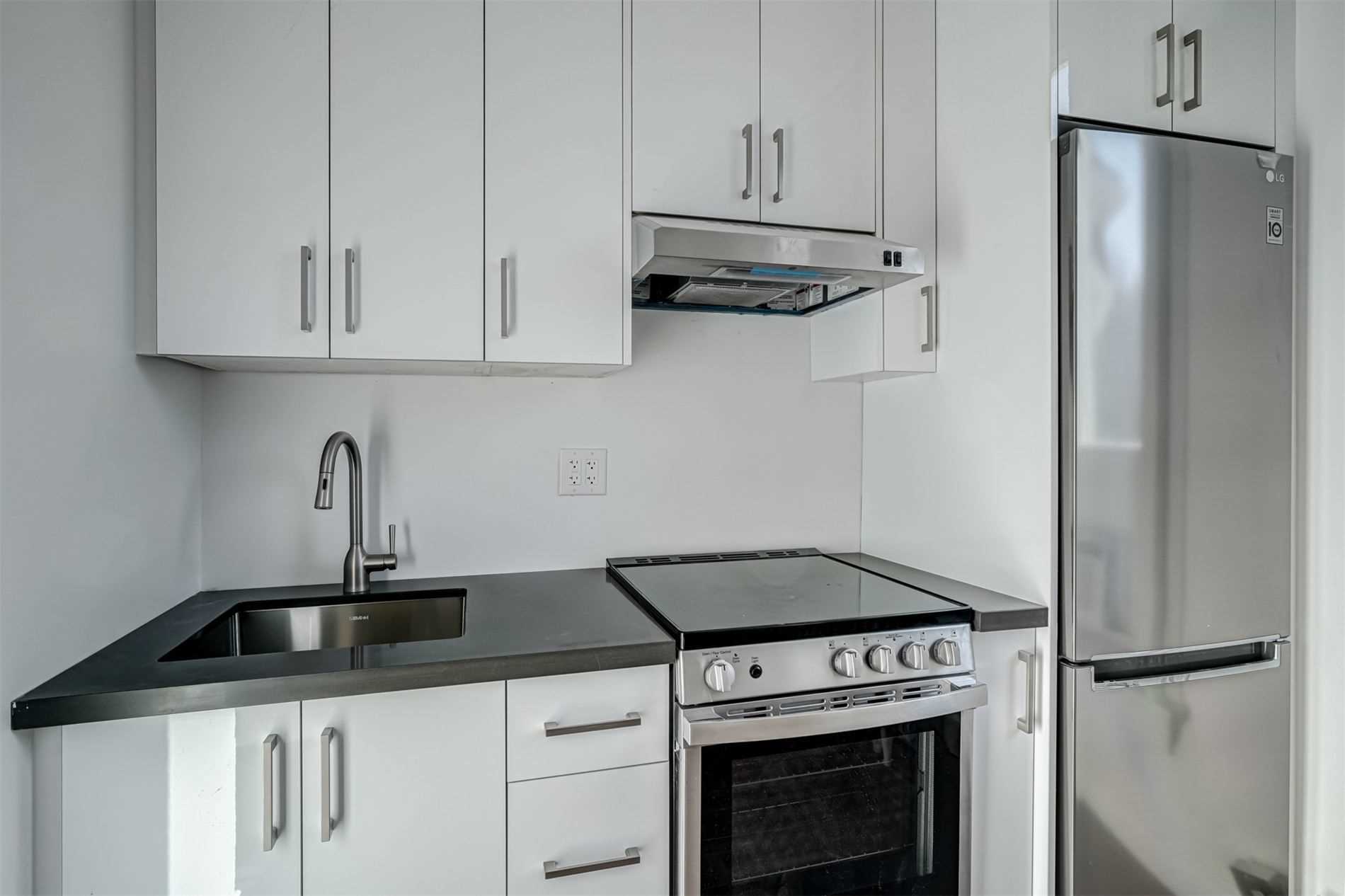 180 Sherbourne Street #203