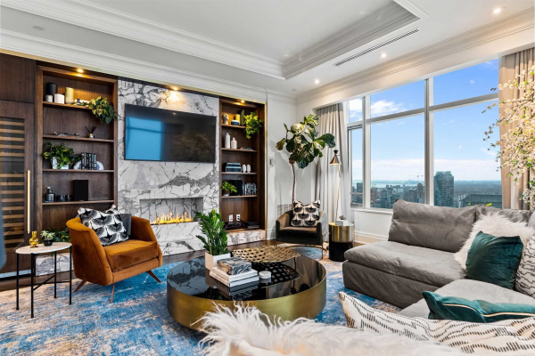 311 Bay St, Toronto