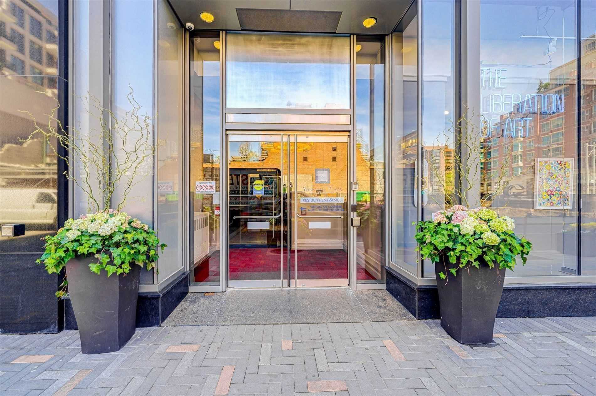 155 Yorkville Ave, #2315