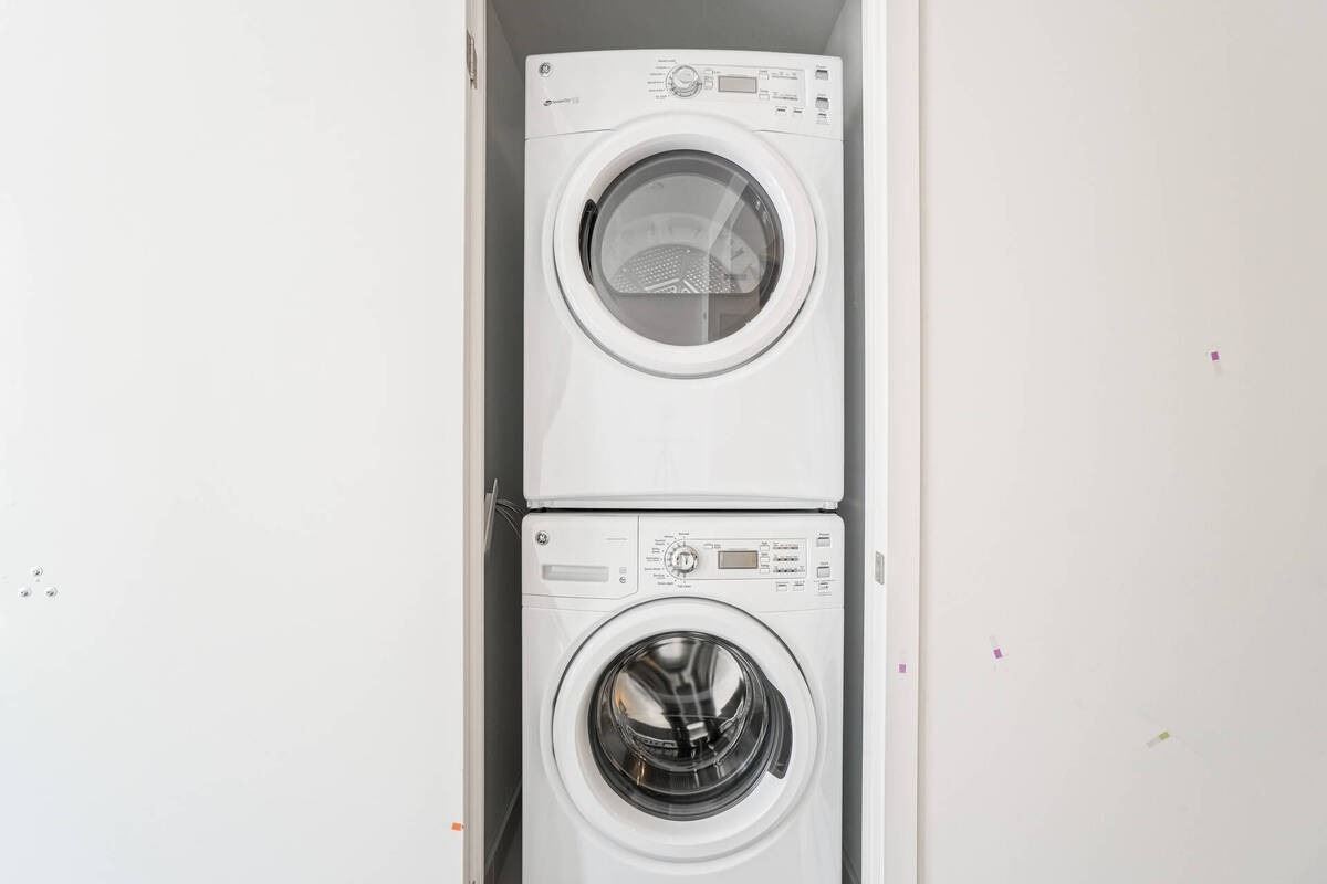 Listing C5879740 - Large Photo # 21