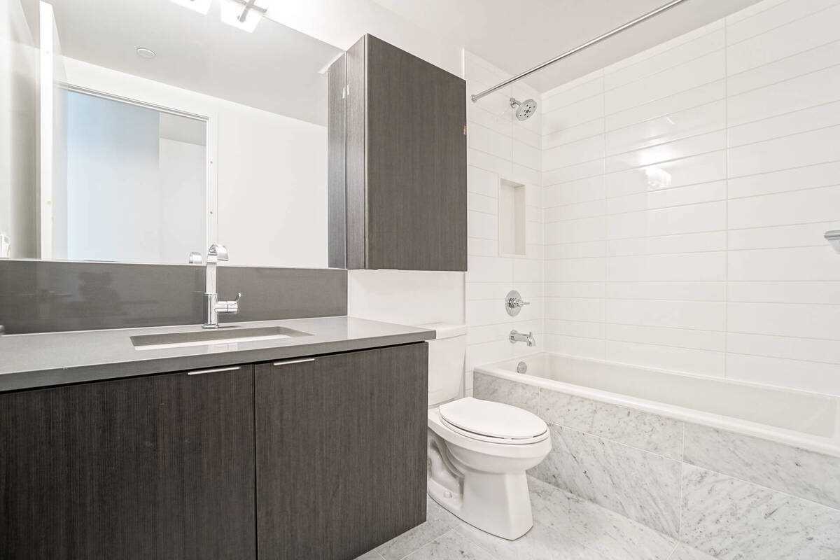 Listing C5879740 - Large Photo # 22