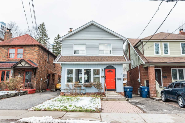 262 Hillsdale Ave E, Toronto