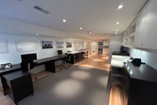 136 Dupont St, Toronto