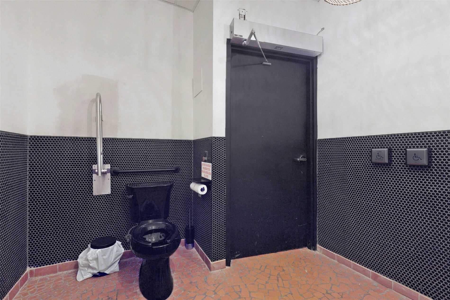 Listing C5880028 - Large Photo # 29