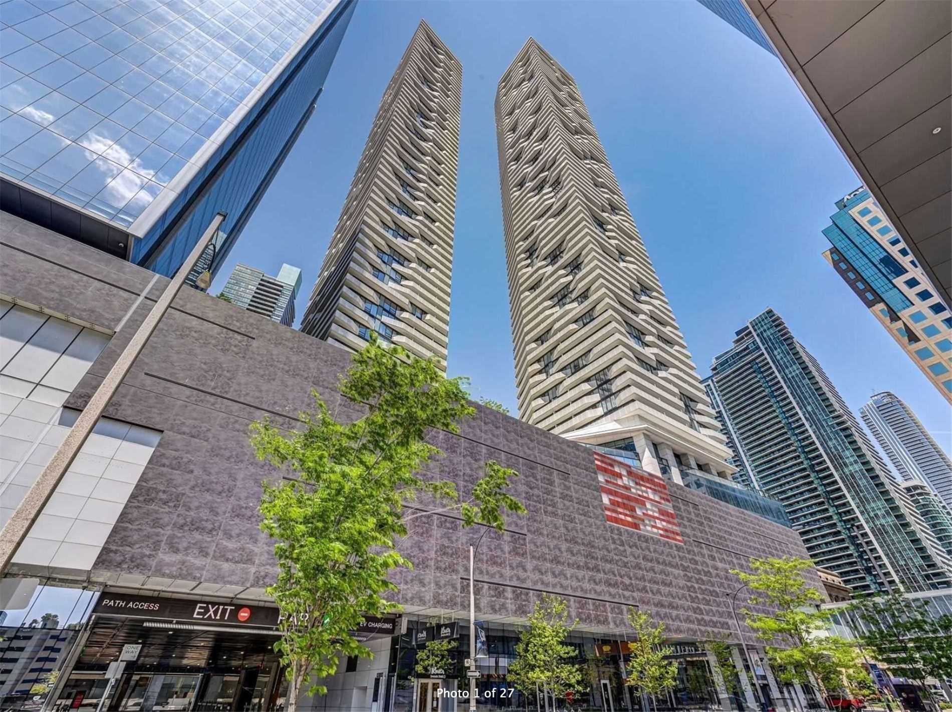 100 Harbour St, #1202