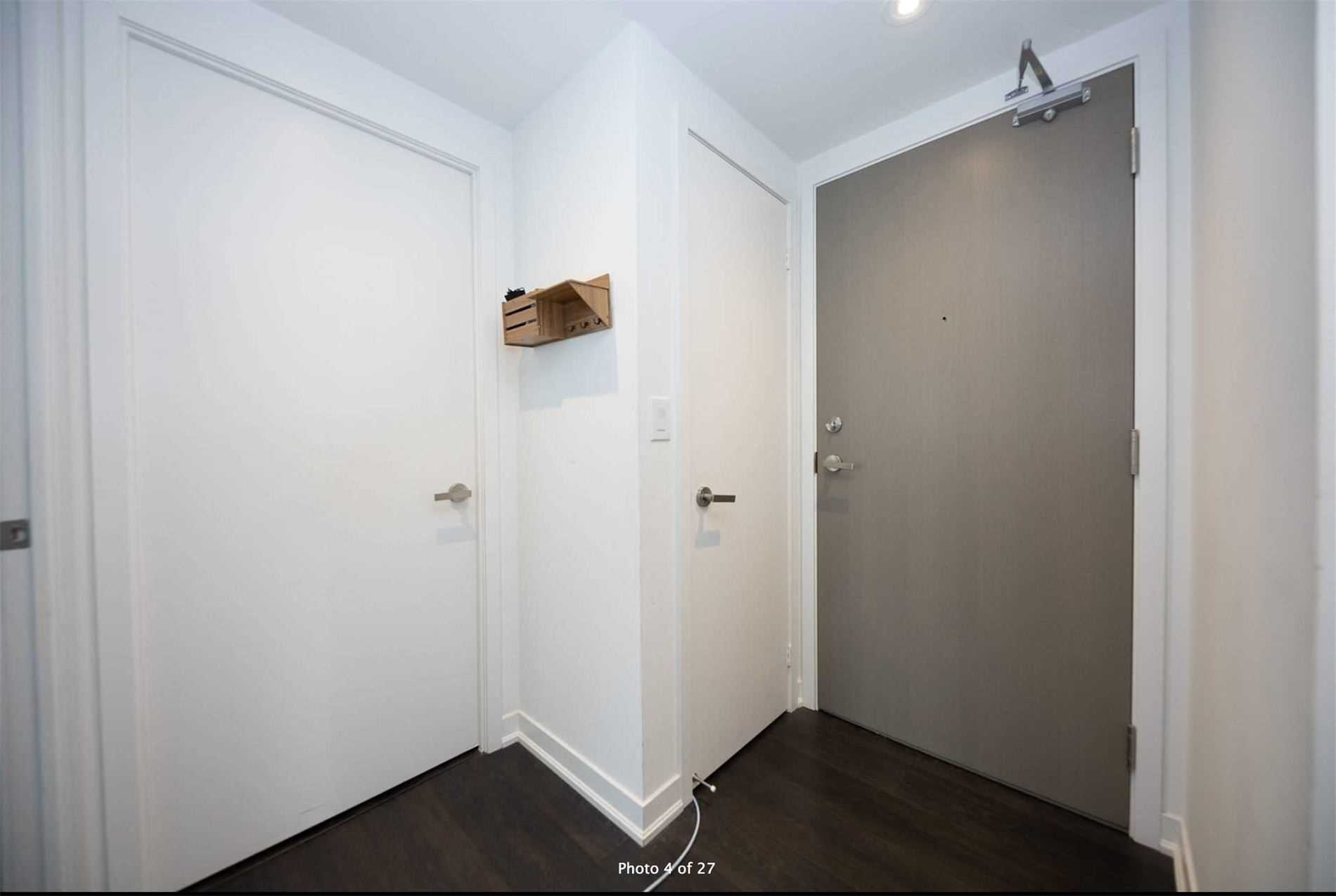 100 Harbour St, #1202